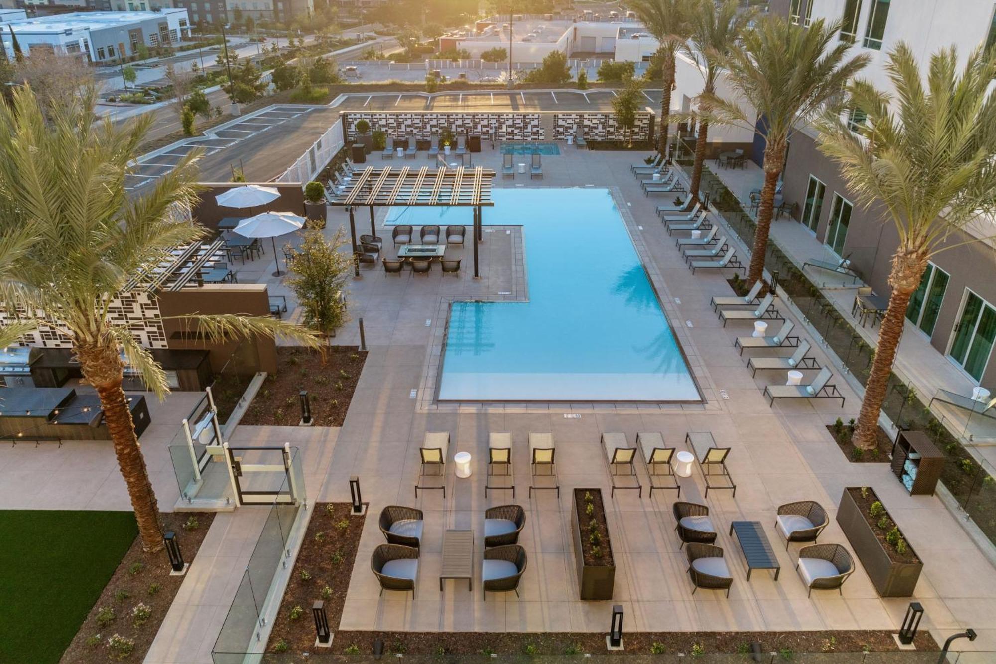 Springhill Suites By Marriott Chula Vista Eastlake Экстерьер фото